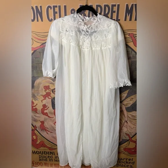 Vintage Peignoir Set White Lingerie Nightgown & Robe White Lace Made In Italy - Picture 8 of 10